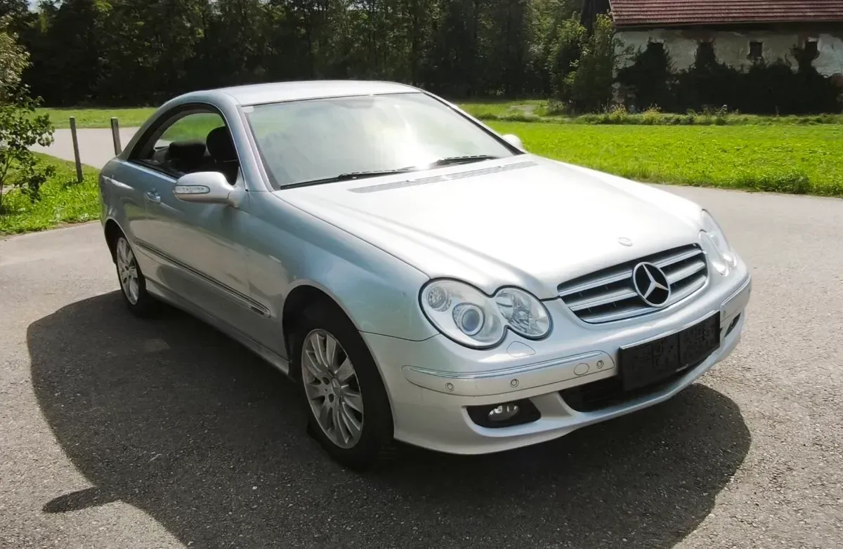 Mercedes-Benz Clk-Class 2006 photo 2