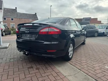 Ford Mondeo 2010 photo 2