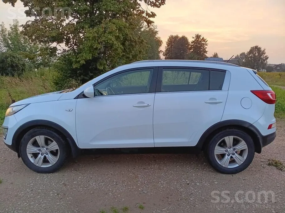 Kia Sportage 2013 photo 2