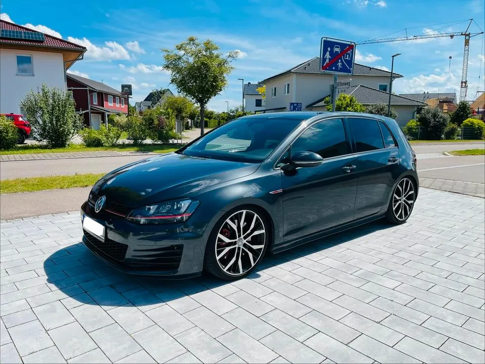 Volkswagen Golf Vii