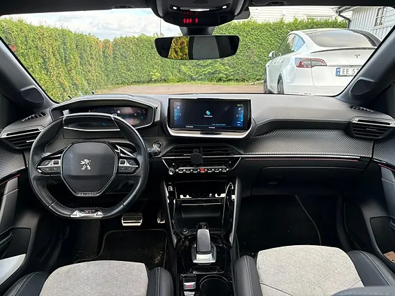 Peugeot 208 2020 photo 5