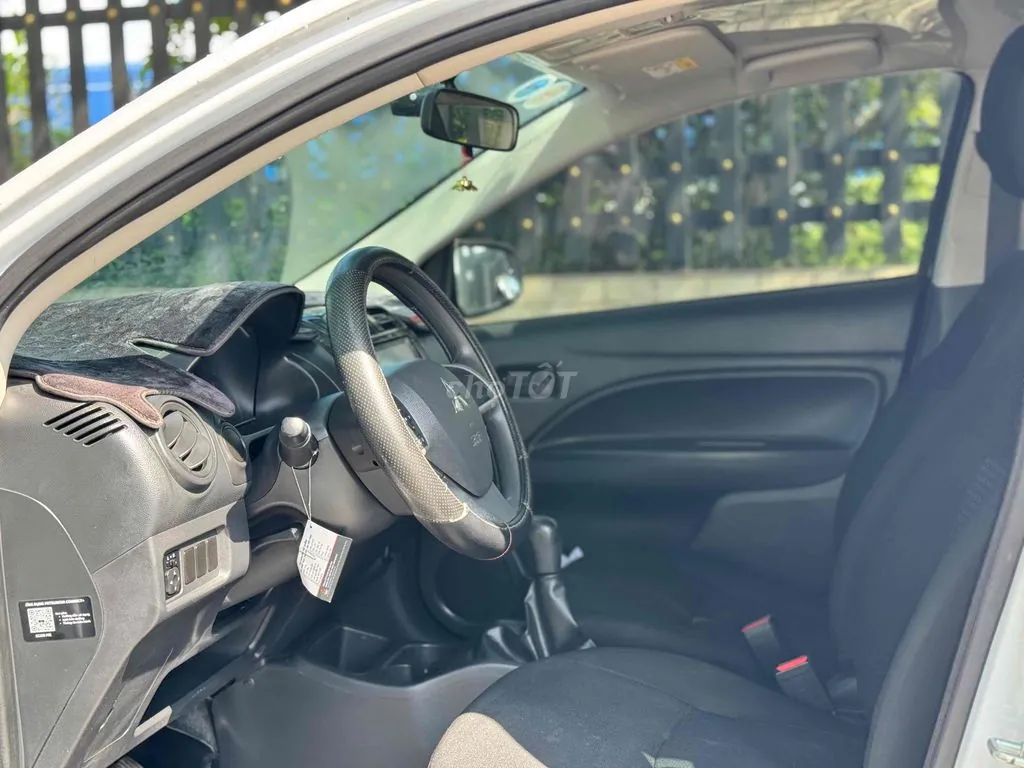 Mitsubishi Attrage 2024 photo 4