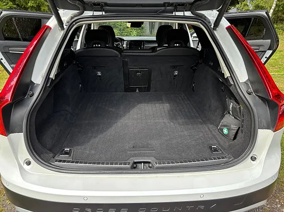 Volvo V90 Cross Country 2019 photo 5