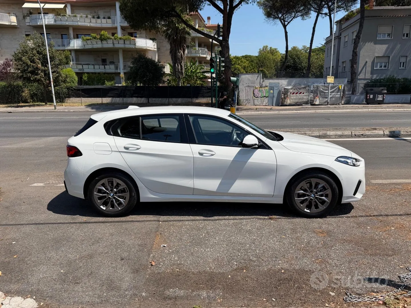 BMW 120I 2025 photo 3