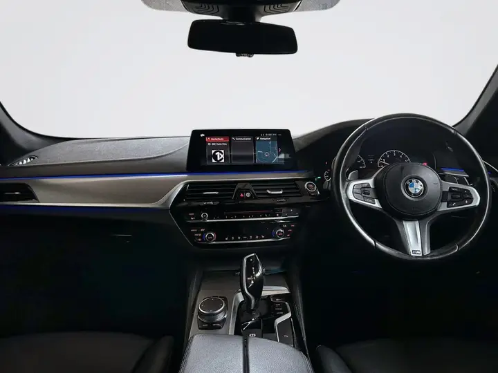 BMW 5 Series 2019 photo 3