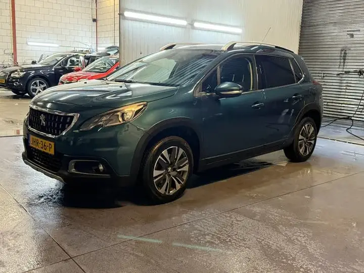 Peugeot 2008 2018 photo 2
