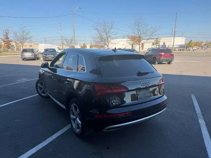 Audi Q5 2018 photo 5