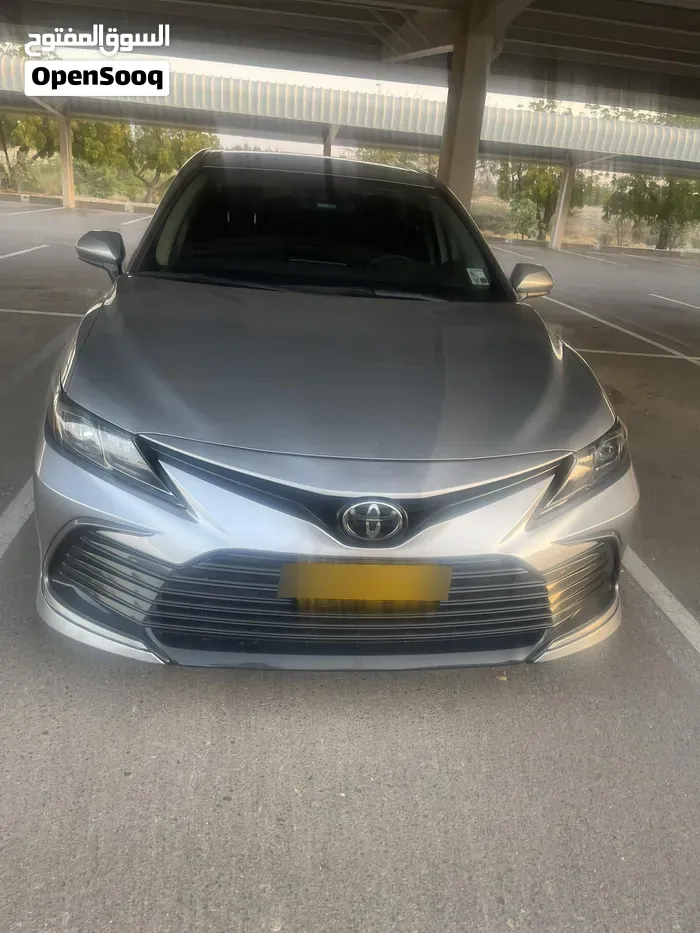 Toyota Camry 2023 photo 2