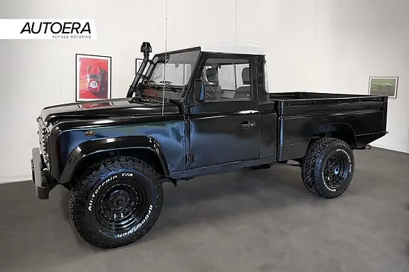 Land Rover Defender 110