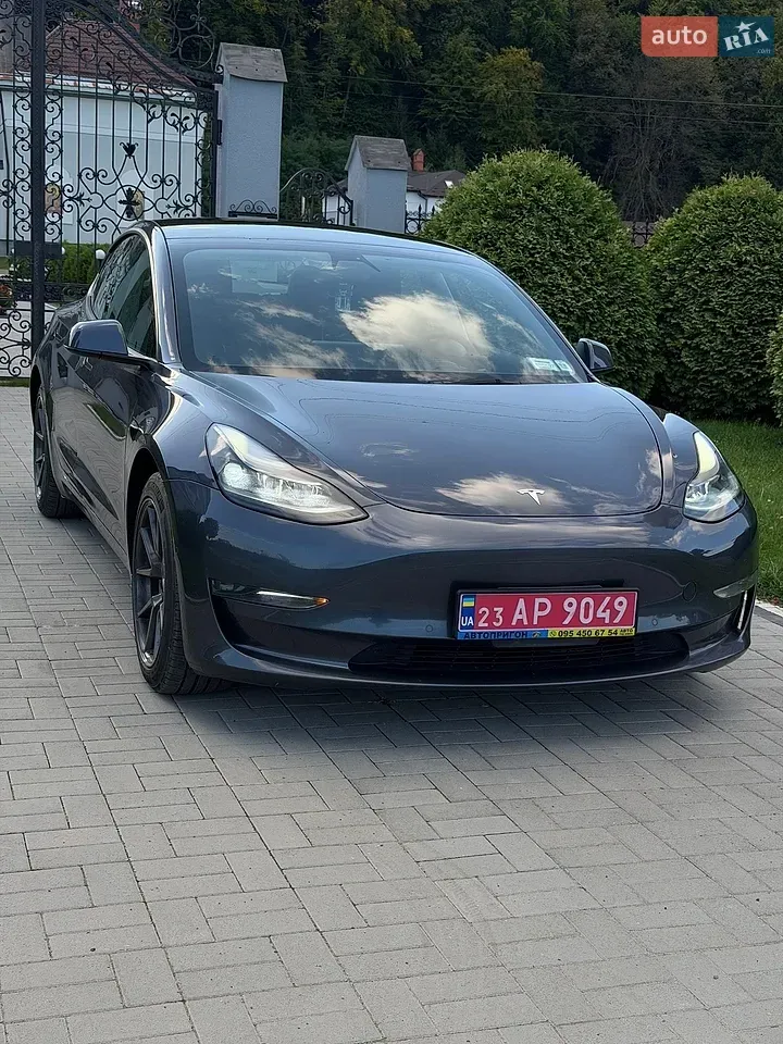 Tesla Model 3 2021 photo 5
