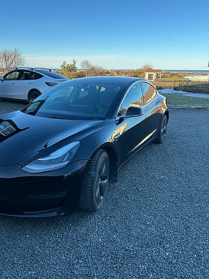 Tesla Model 3 2019 photo 2