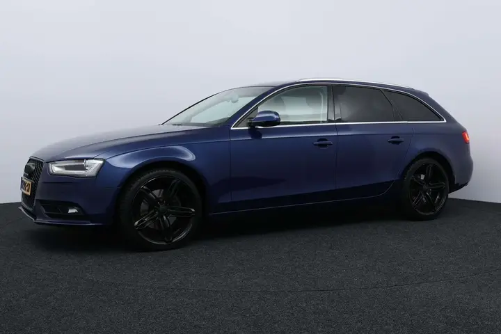 Audi A4 Avant 2013 photo 3