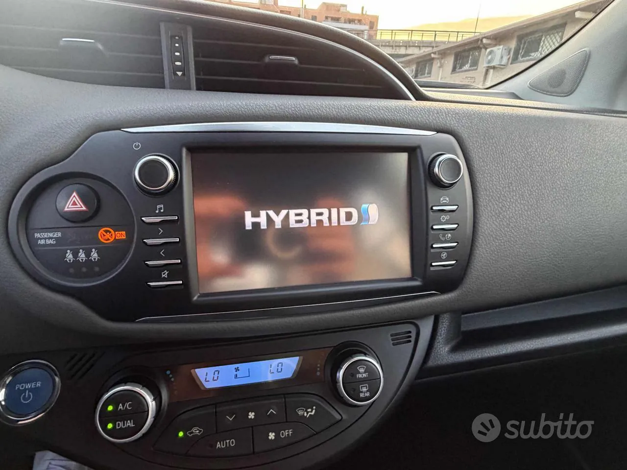Toyota Yaris 2019 photo 4