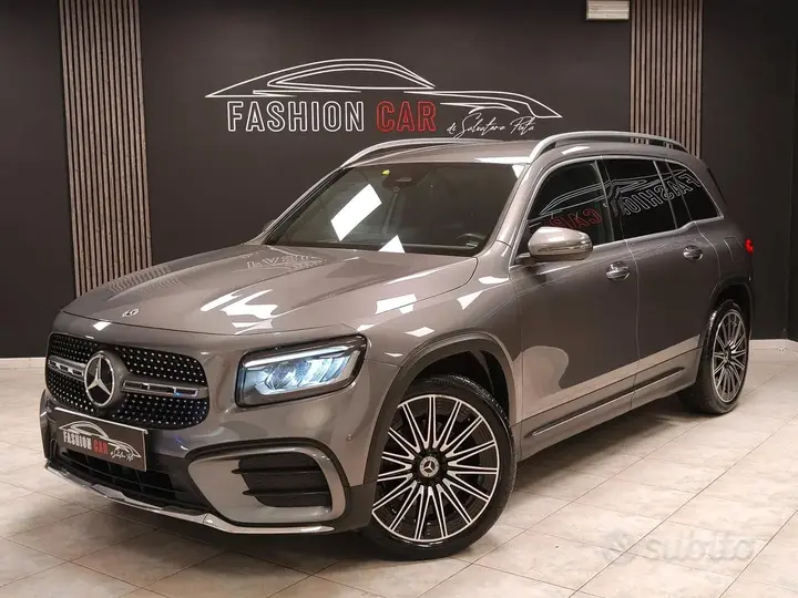 Mercedes-Benz Glb