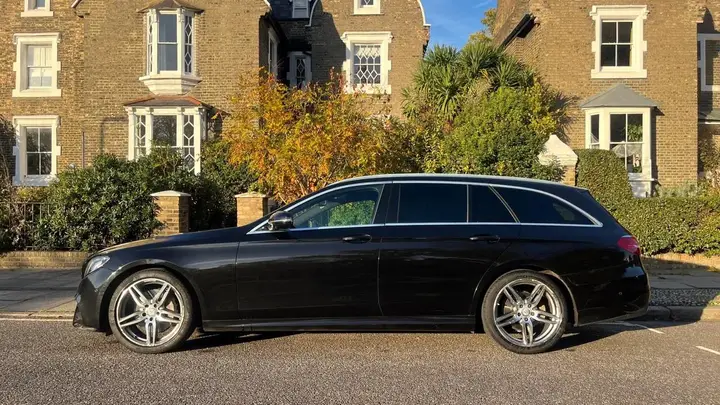 Mercedes-Benz E-Class 2016 photo 2