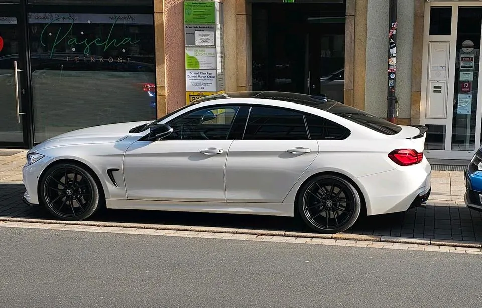BMW F36
