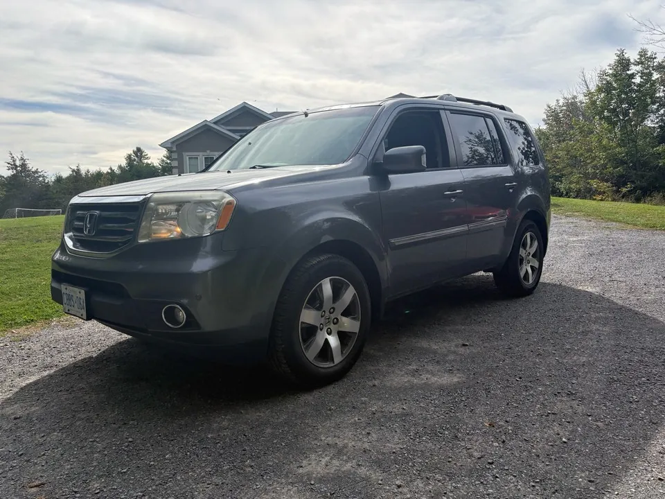 Honda Pilot 2013 photo 2