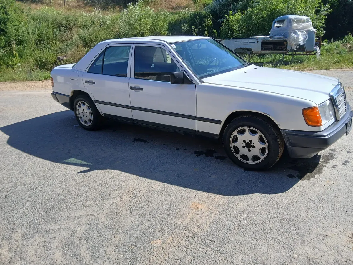 Mercedes-Benz Sonstige 1988 photo 2