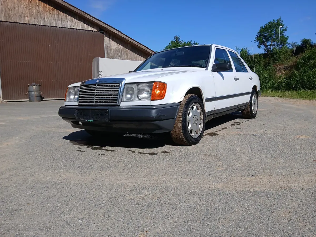 Mercedes-Benz Sonstige