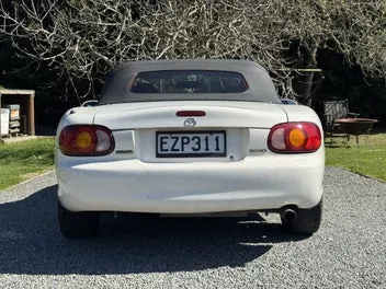 Mazda Roadster 1998 photo 5