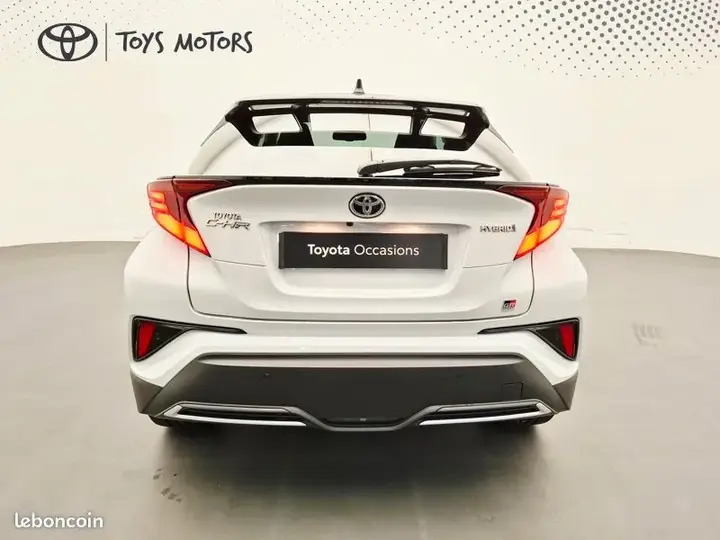 Toyota C-Hr 2023 photo 4