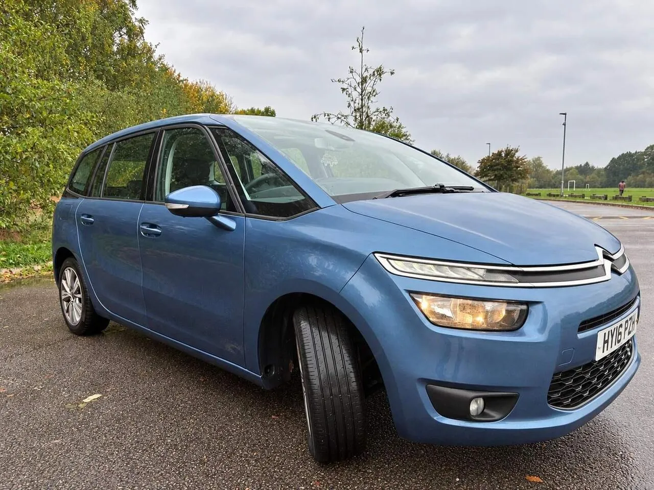 Citroen Grand C4 Picasso 2016 photo 2