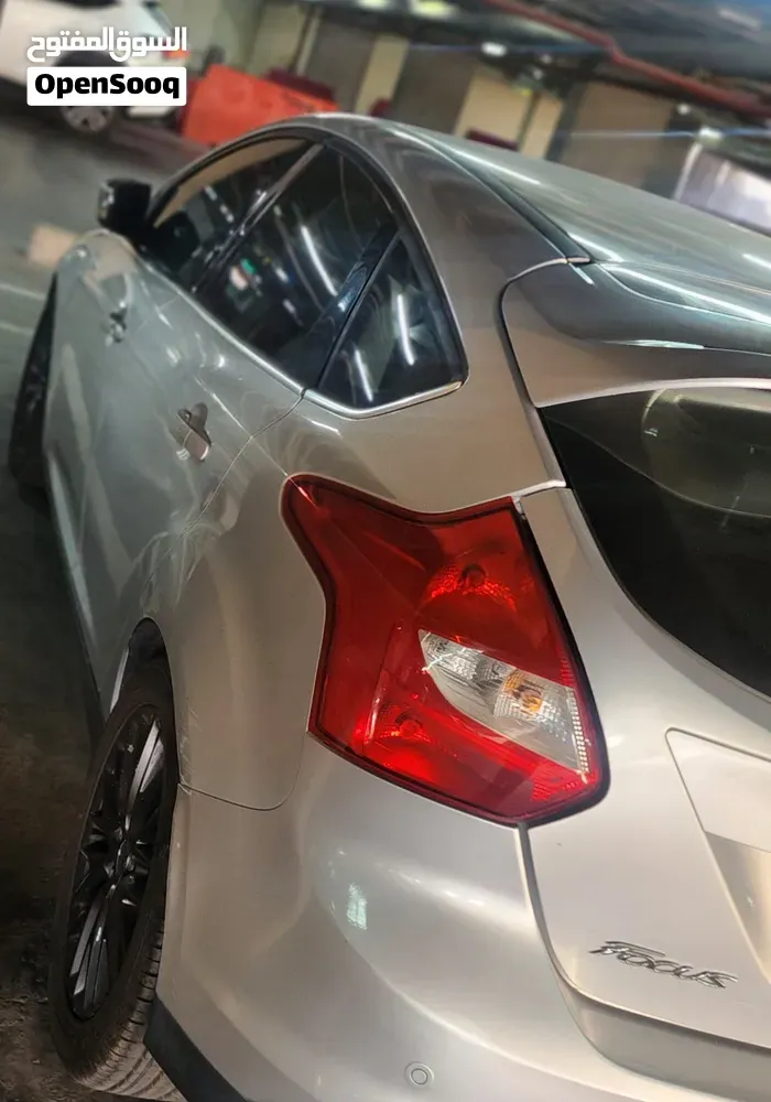 Ford Focus 2012 photo 4