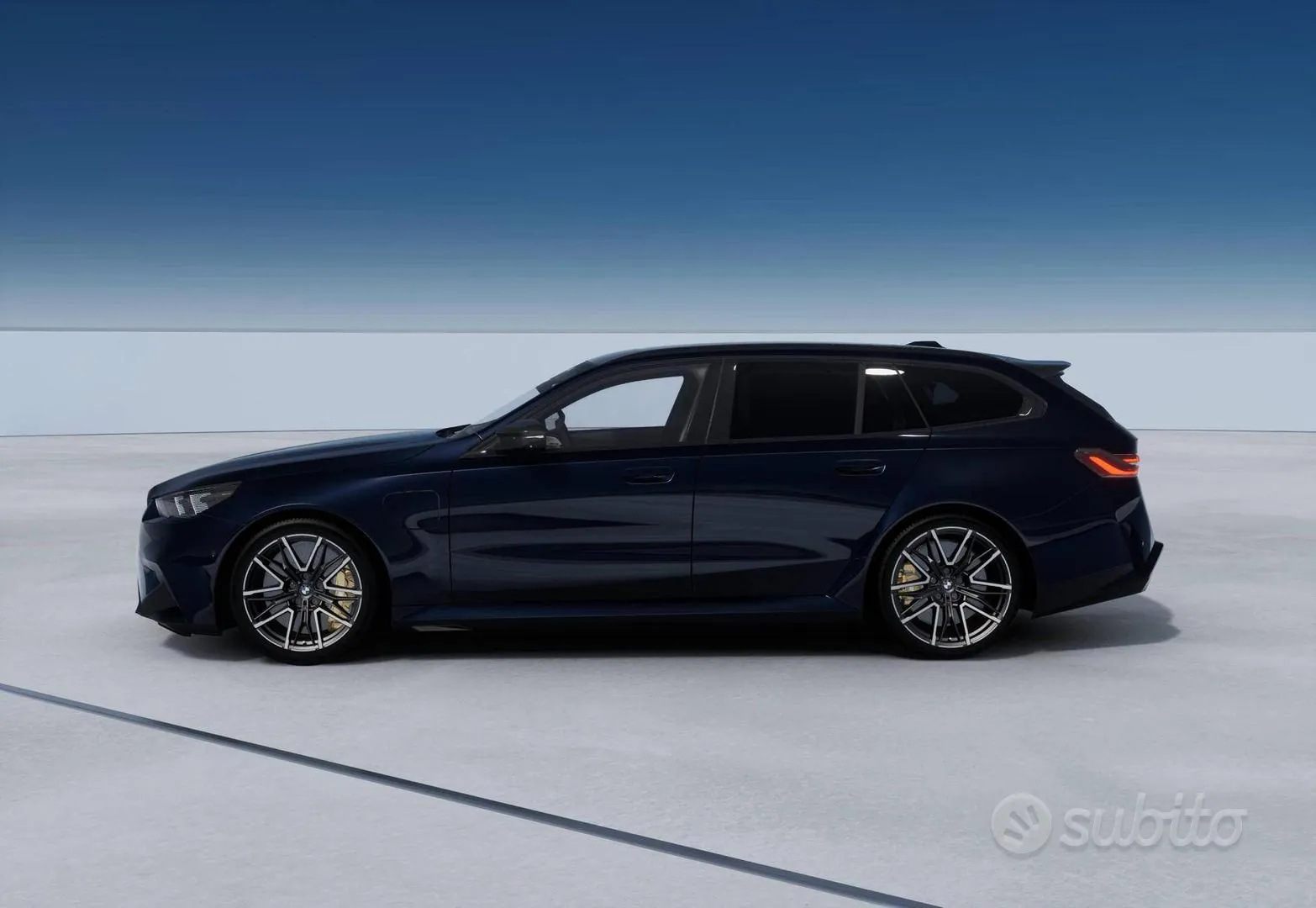 BMW M5 Touring 2023 photo 4