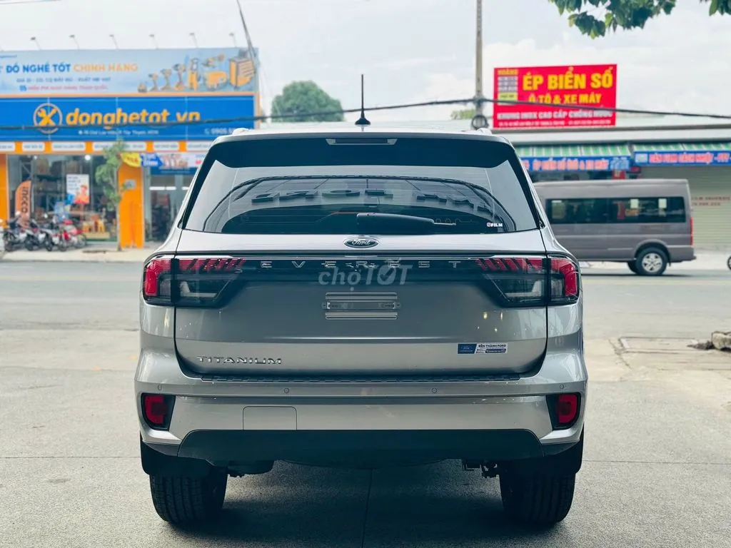 Ford Everest 2025 photo 3