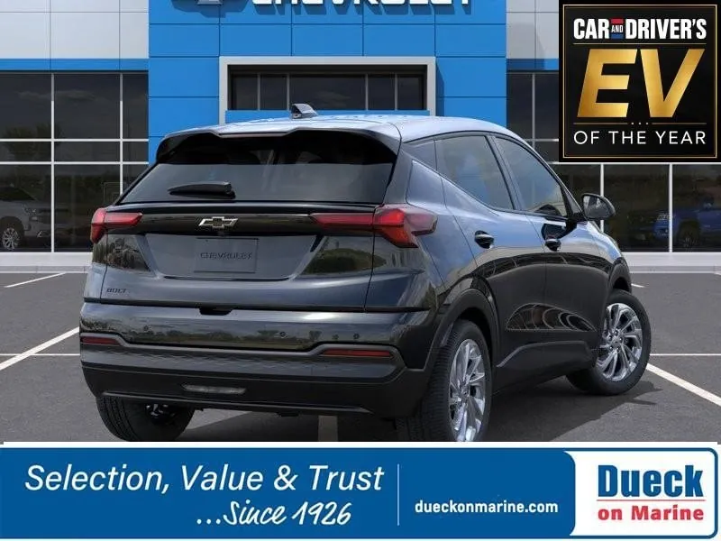 Chevrolet Bolt 2027 photo 4