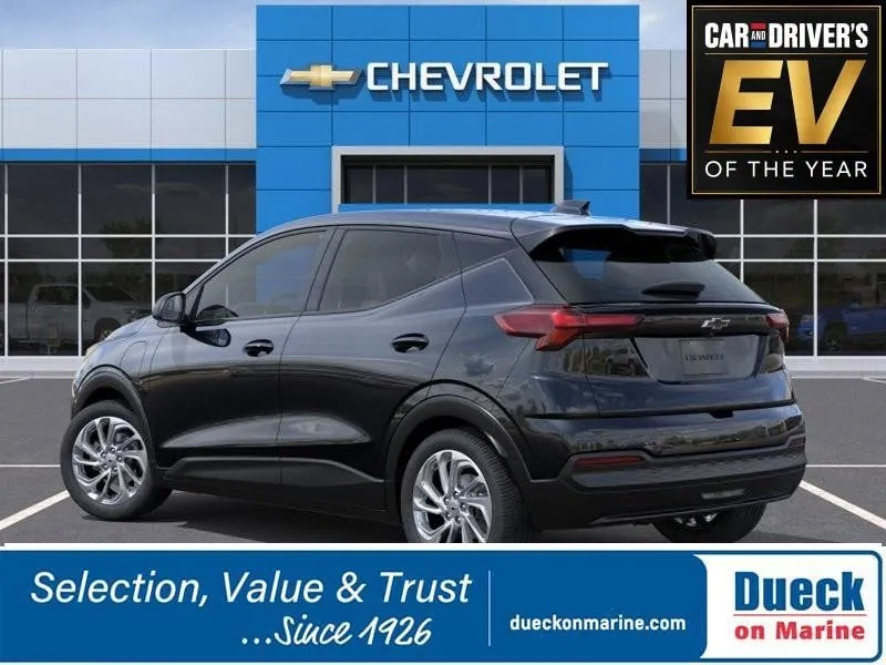 Chevrolet Bolt 2027 photo 3