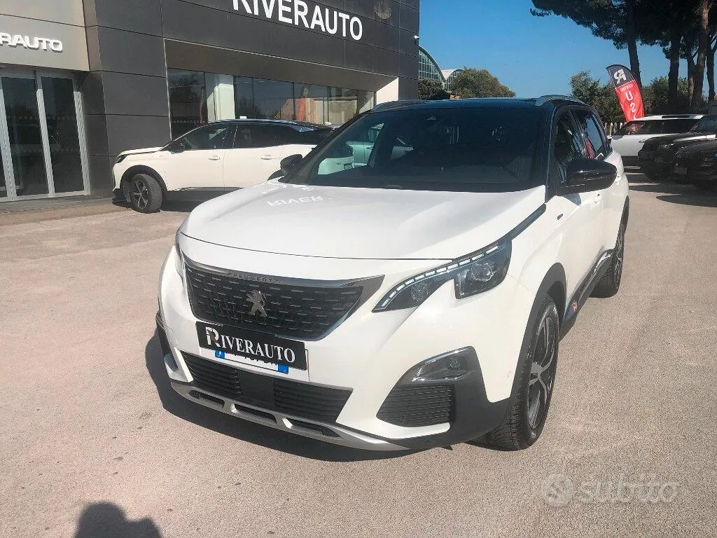 Peugeot 5008 2019 photo 2