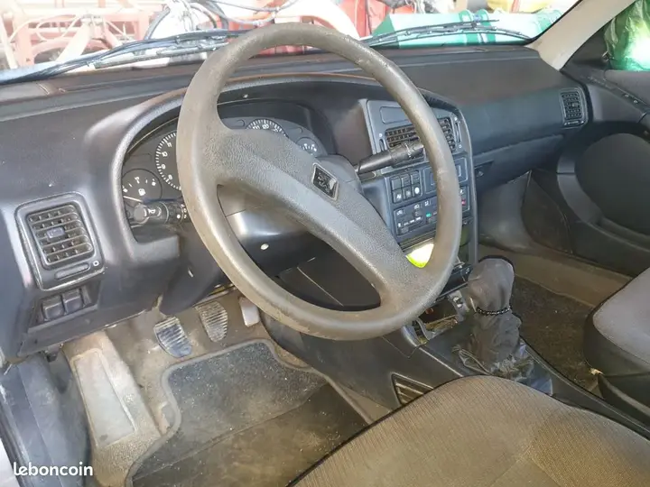 Peugeot 405 1993 photo 3
