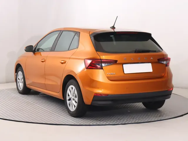 Skoda Fabia 2023 photo 3