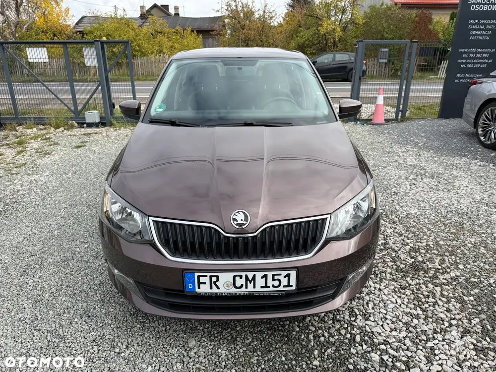 Skoda Fabia 2017 photo 2