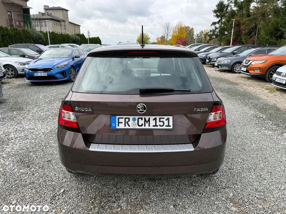 Skoda Fabia 2017 photo 5