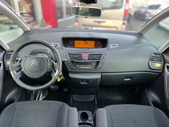 Citroen Grand C4 Picasso 2010 photo 5