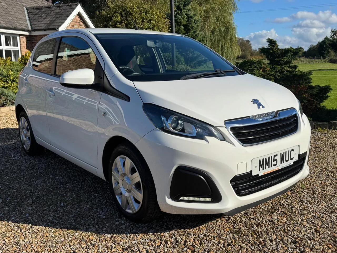 Peugeot 108 2015 photo 2