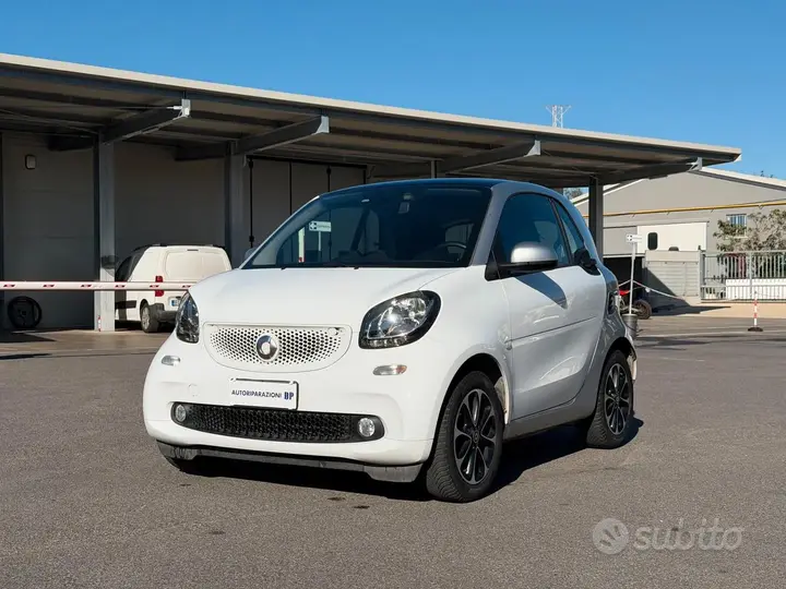 Smart Fortwo 2015 photo 3