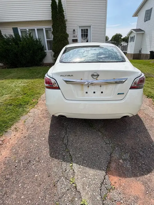 Nissan Altima 2014 photo 4