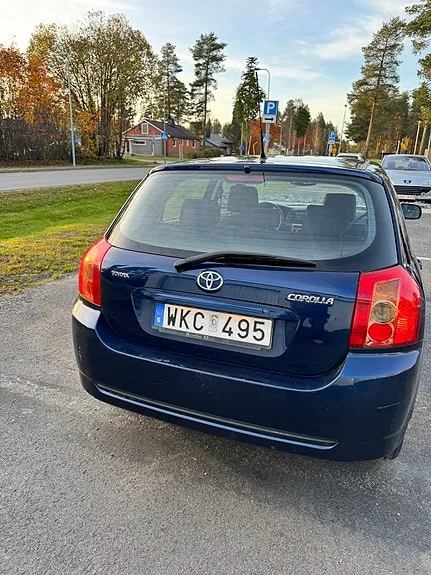 Toyota Corolla 2004 photo 2