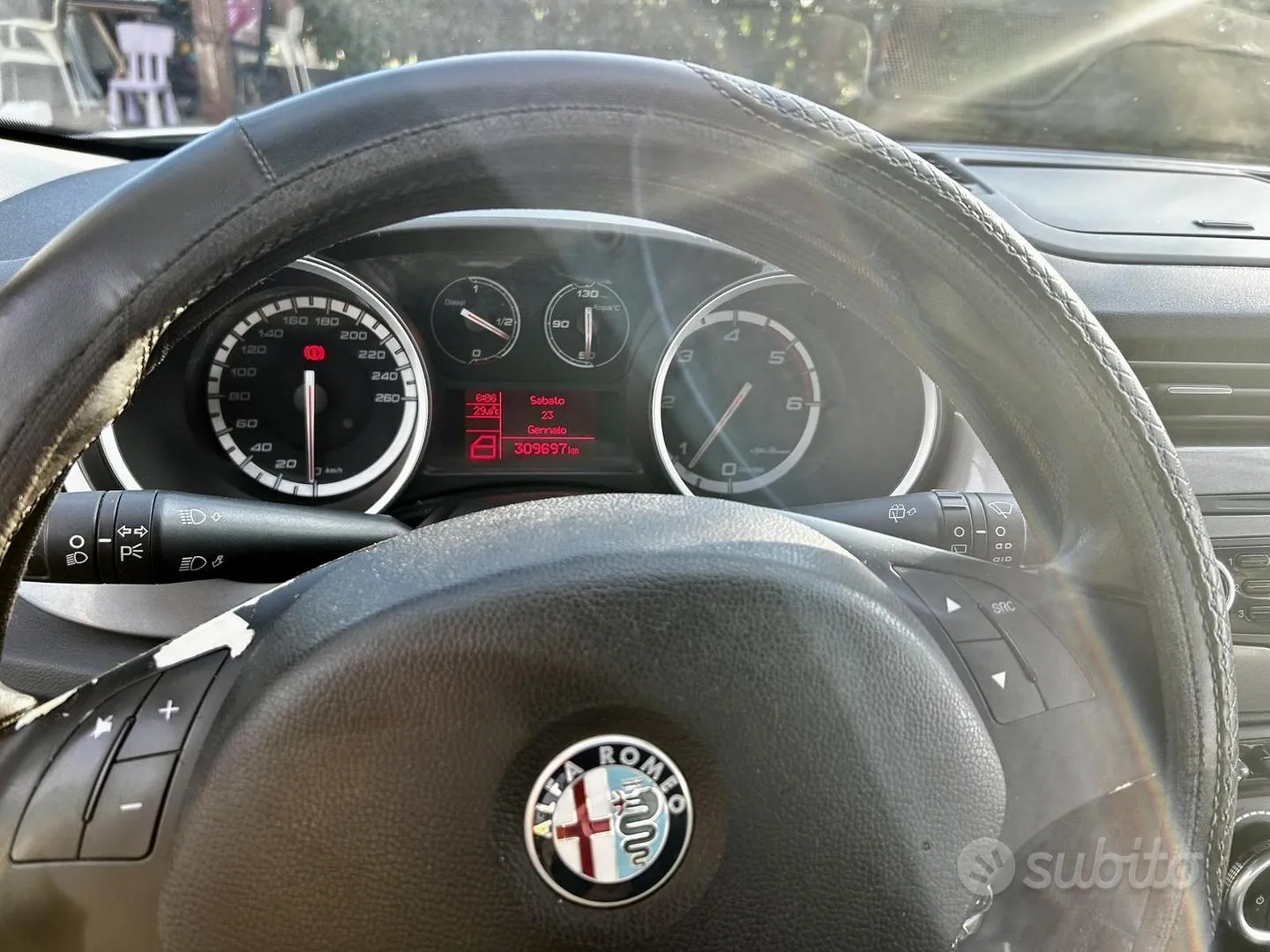 Alfa Romeo Giulietta 2010 photo 3