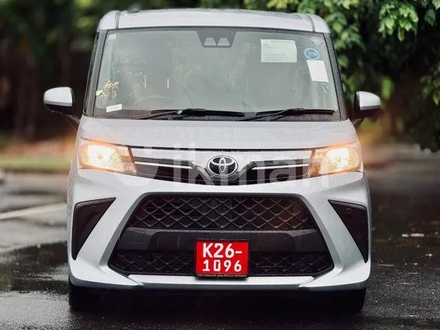 Toyota Roomy 2024 photo 3