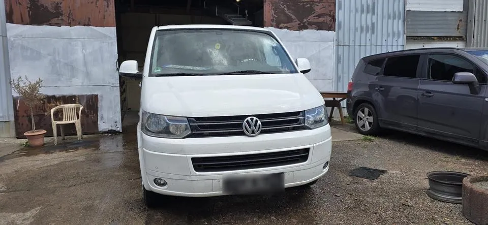 Volkswagen T5 Caravelle