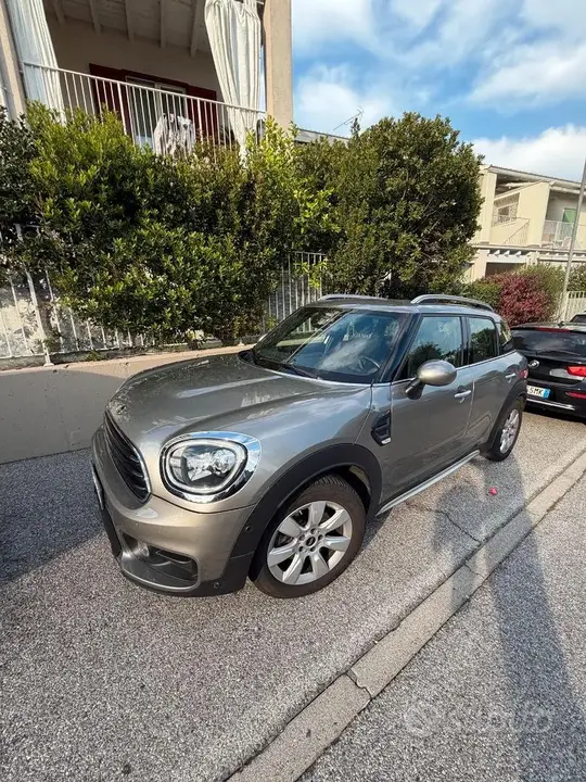 Mini Countryman 2017 photo 2