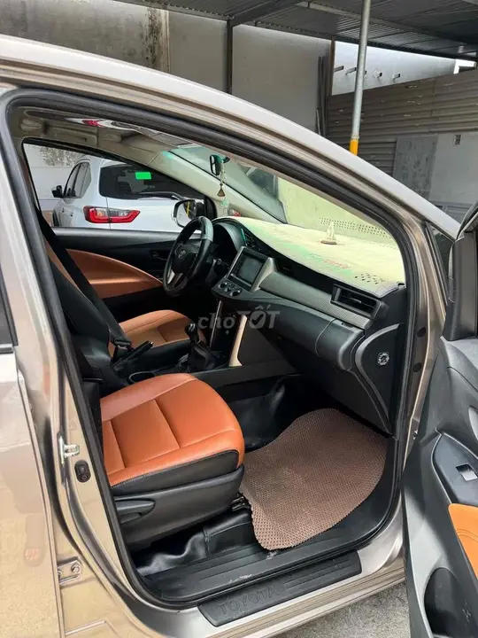 Toyota Innova 2019 photo 4
