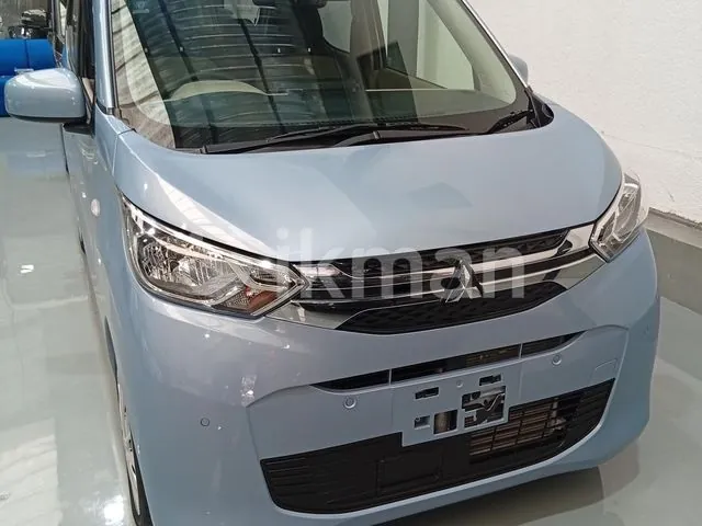Mitsubishi Ek Wagon 2024 photo 2