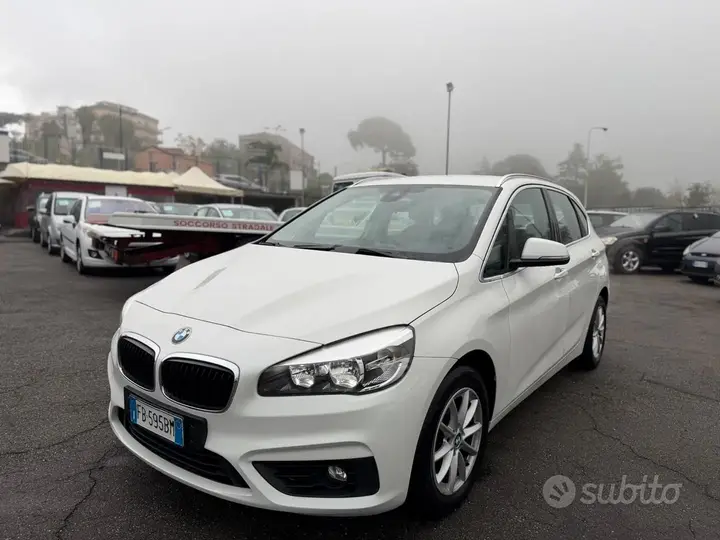 BMW 218 2015 photo 3