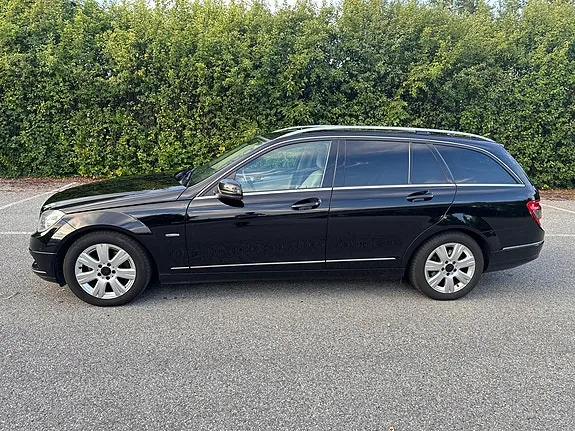 Mercedes-Benz C200 D 2010 photo 3