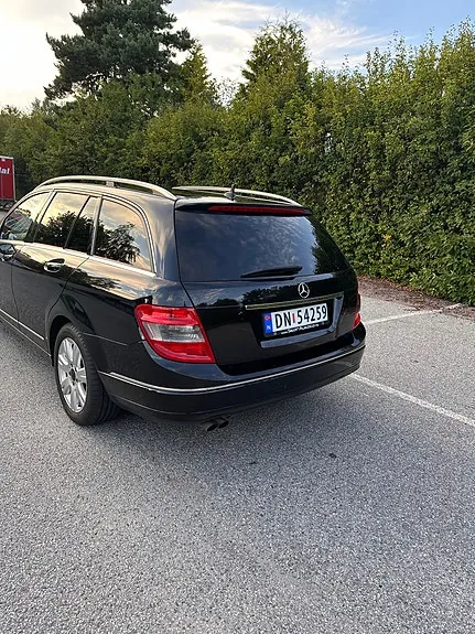 Mercedes-Benz C200 D 2010 photo 5